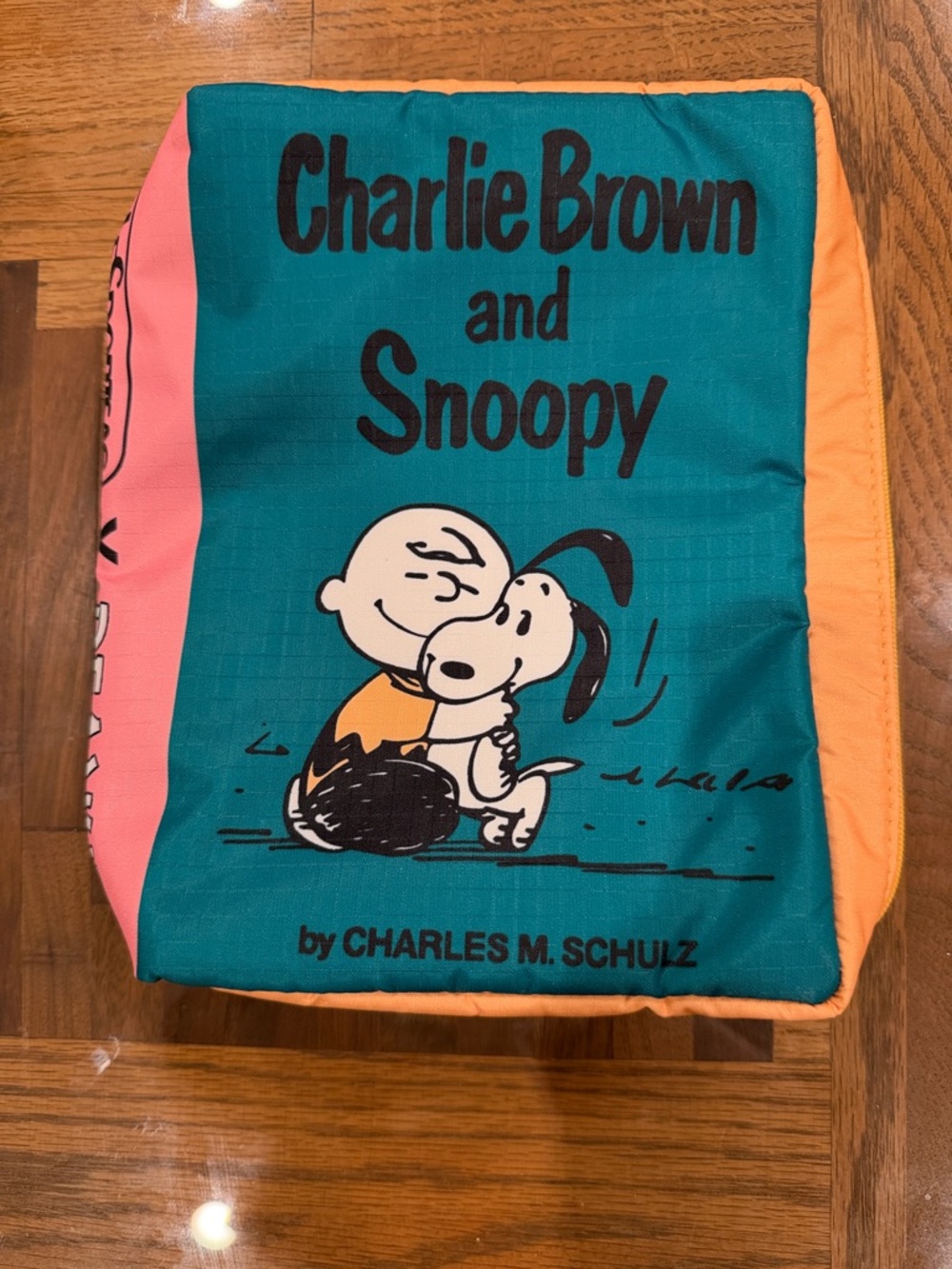 Lesportsac x Peanuts Charlie Brown Snoopy graphic book cosmetic pouch